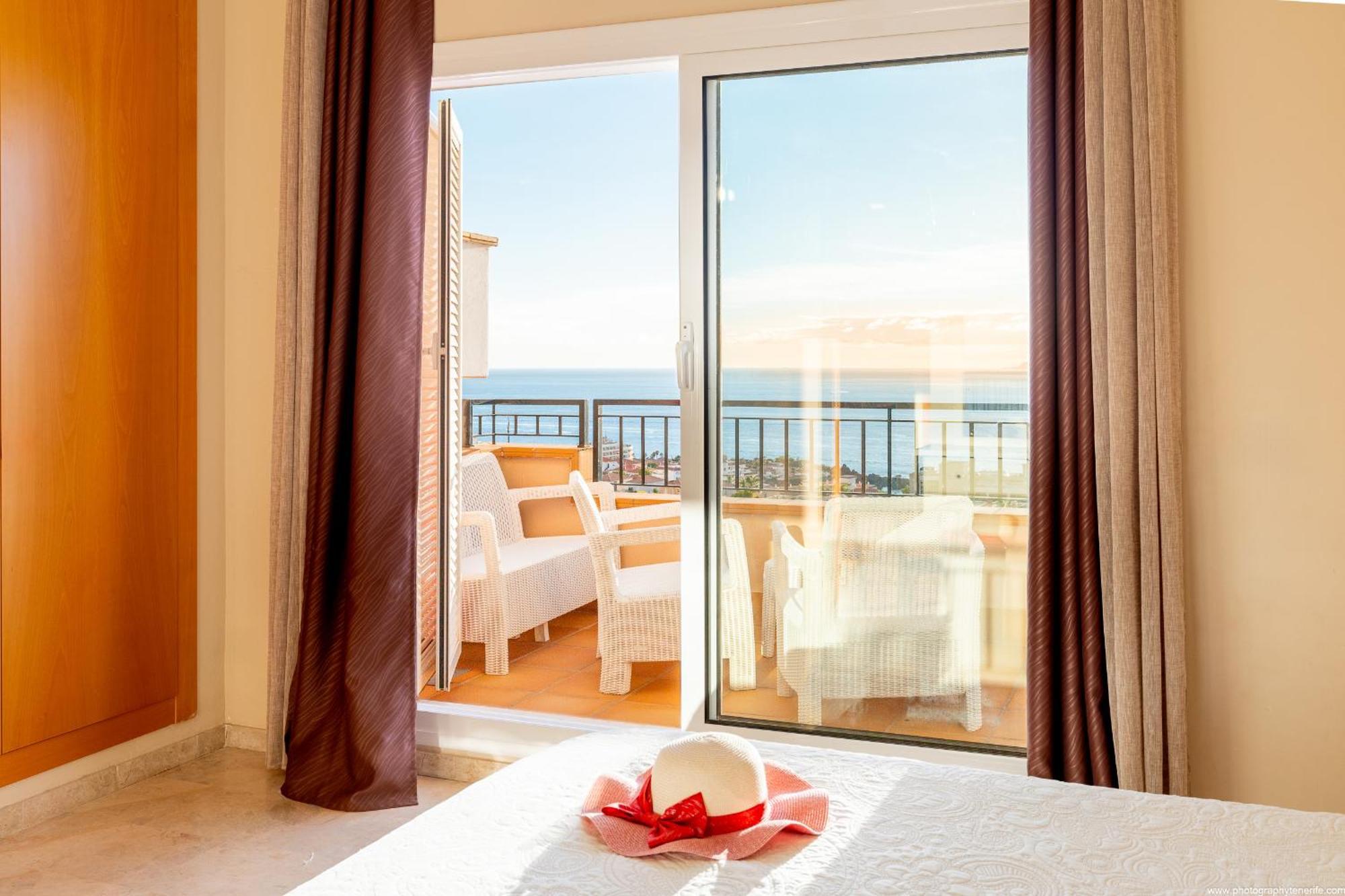 Residencial Playa De La Arena Apartment Puerto de Santiago  Phòng bức ảnh